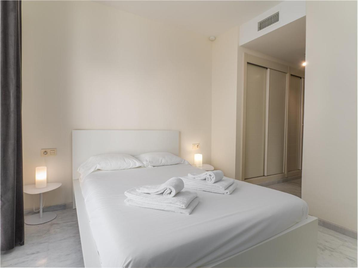 2051-New 3 Bedrooms On Golf エステポナ エクステリア 写真