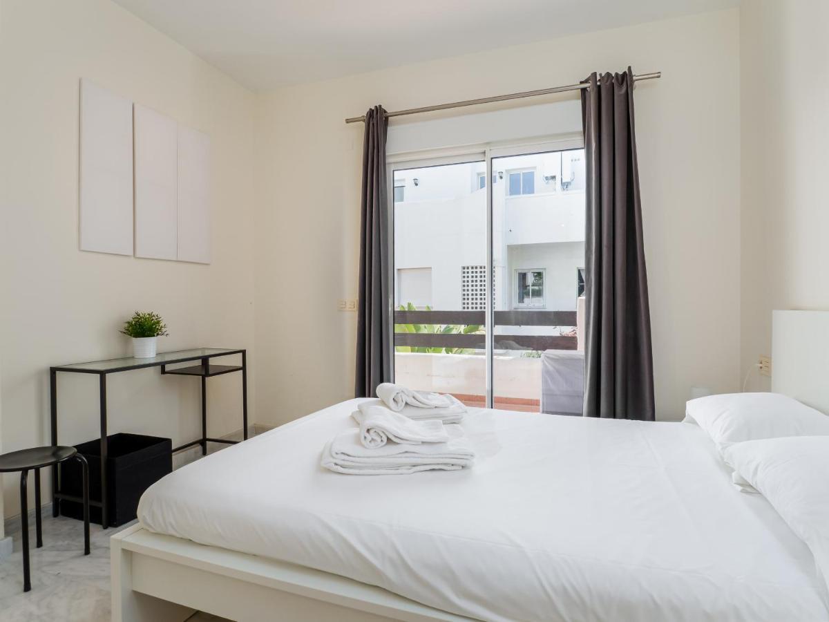 2051-New 3 Bedrooms On Golf エステポナ エクステリア 写真